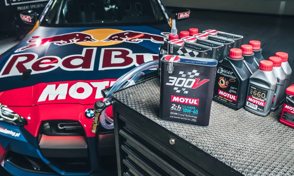 Huile moteur Motul 300V et lubrifiants de boîte : l’essentiel à savoir

