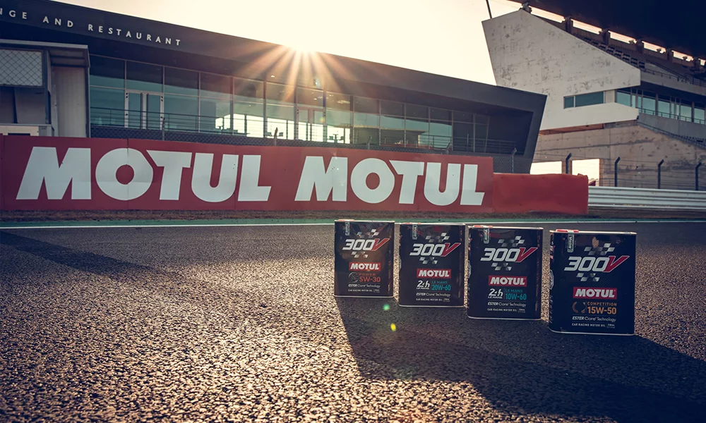 Motul 300V, une huile de compétition taillée sur mesure pour les plus éxigeants