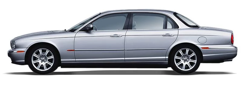Daimler Super Eight (X350)