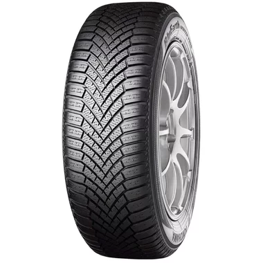 Pneus hiver Yokohama BluEarth Winter V906 215/70/R16 104H    